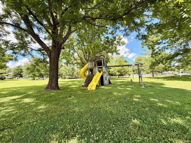 Listing Image 49