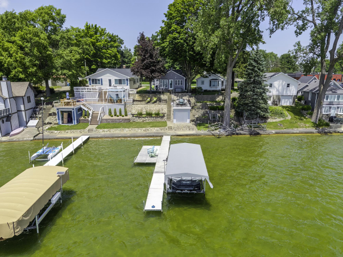 Listing Image 40