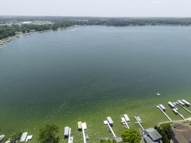 Listing Image 44
