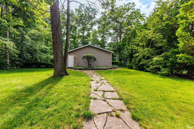 Listing Image 33