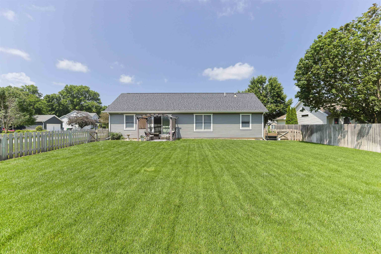 Listing Image 32