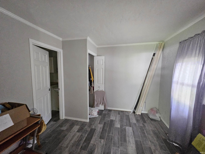 Listing Image 28