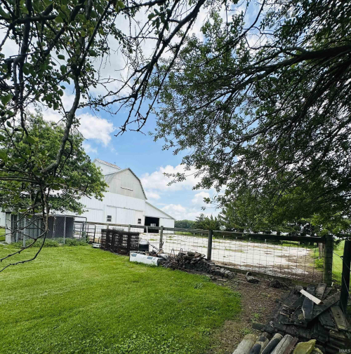 Listing Image 29