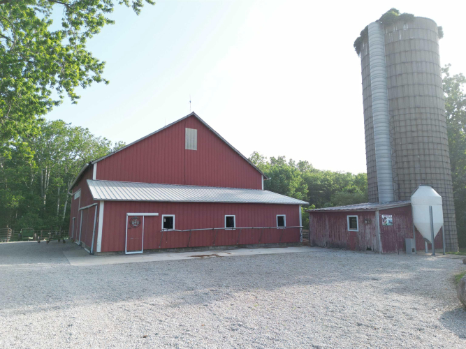 Listing Image 9