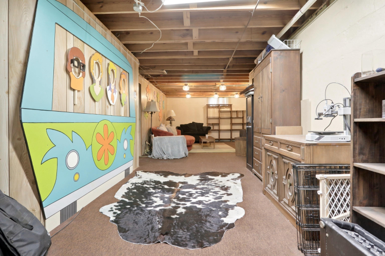 Listing Image 22