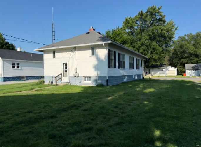 Listing Image 5