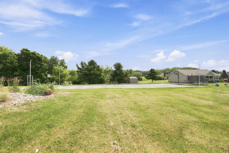 Listing Image 41