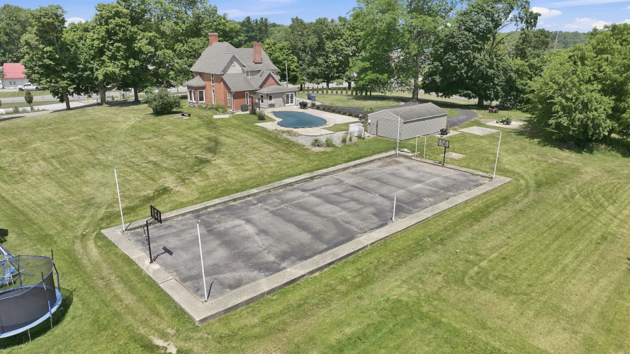 Listing Image 45
