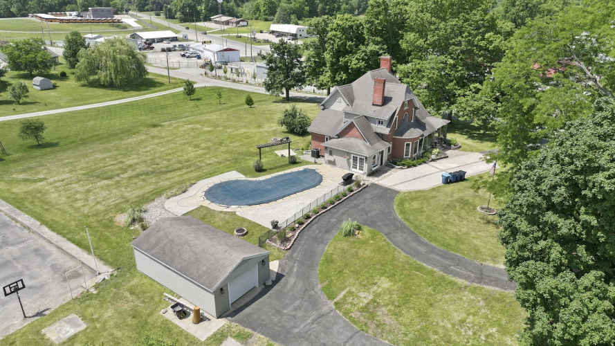 Listing Image 48