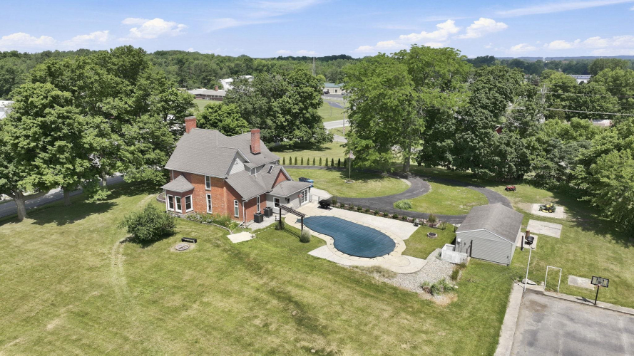 Listing Image 49