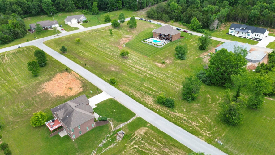 Listing Image 11