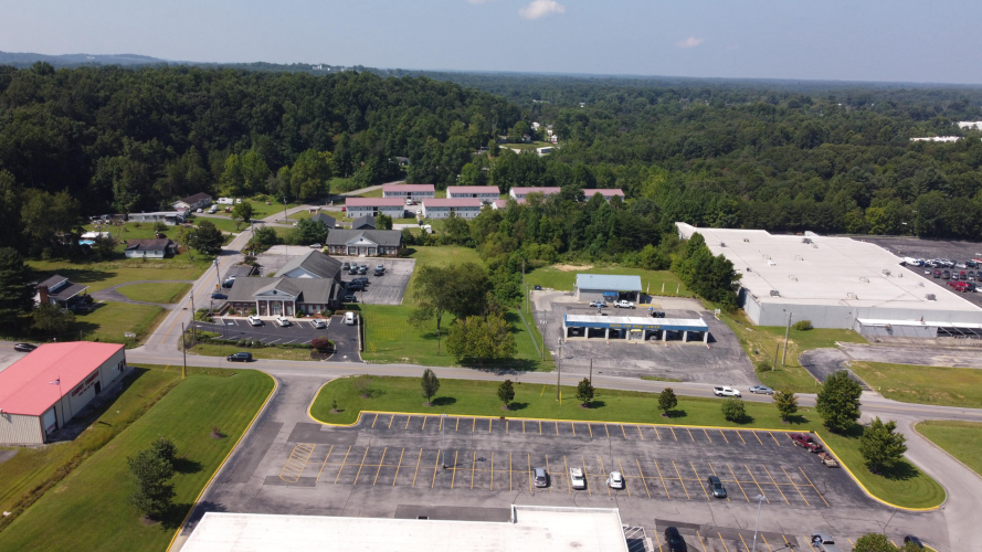 Listing Image 6