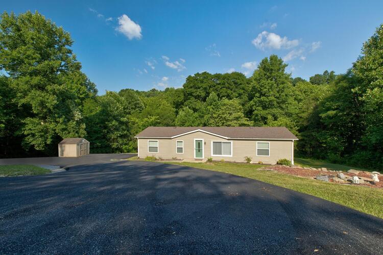 1140 Trapp Goffs Corner Road Winchester KY 40391 MLS 22014307