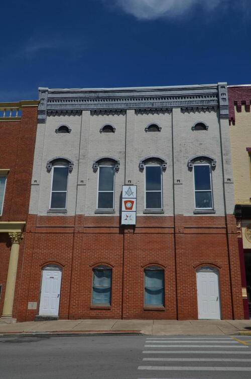 215 S Main Street Harrodsburg KY 40330 MLS 22015669