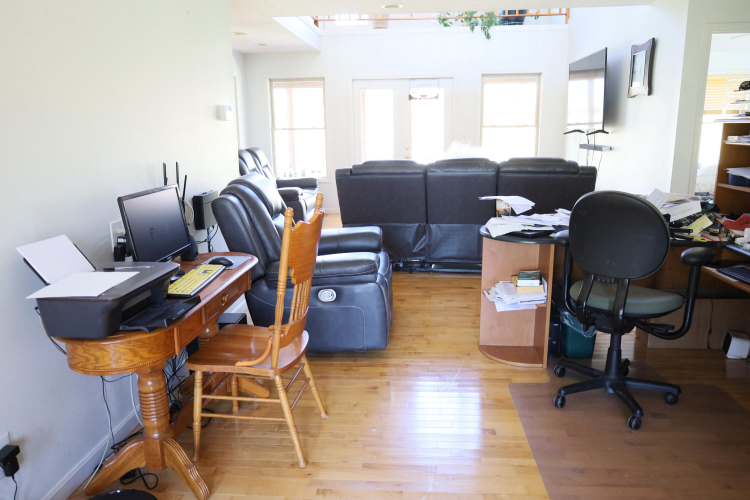 Listing Image 16