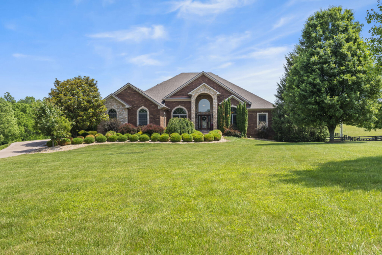 127  King Fisher Way Midway, KY 40347 | MLS 23010456
