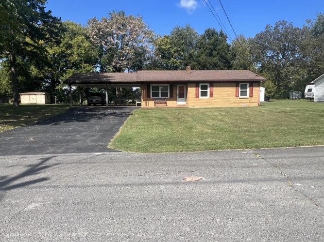 69  Club Heights  Monticello, KY 42633 | MLS 23019072