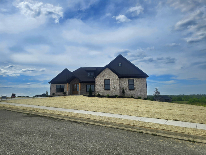 4075  Equestrian Way Richmond, KY 40475 | MLS 23023841