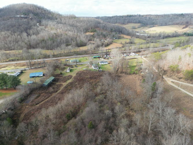 Listing Image 7