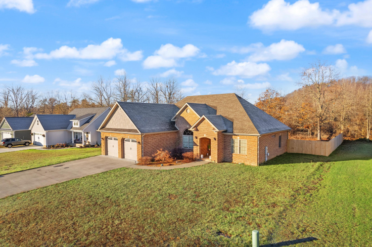 117  Allyson Circle Junction City, KY 40440 | MLS 24002889
