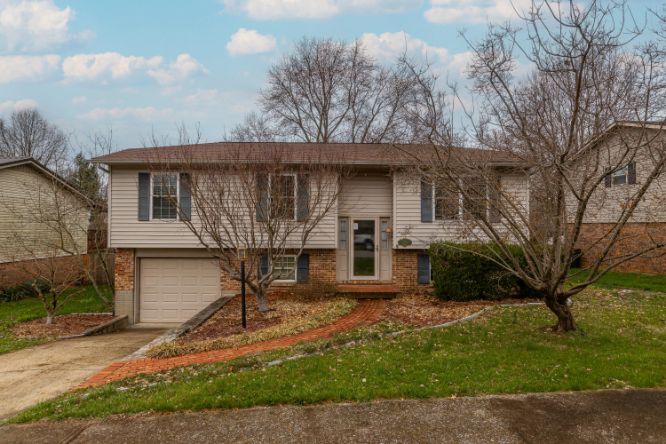 711  Terry Drive Winchester, KY 40391 | MLS 24004401