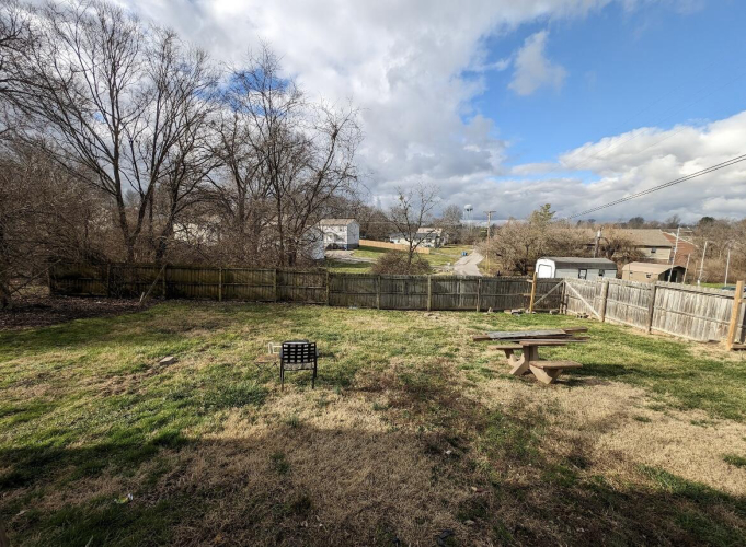 Listing Image 13