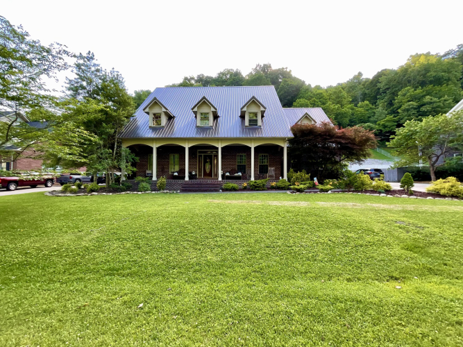 147  Cecil Hills Drive Pikeville, KY 41501 | MLS 24006903