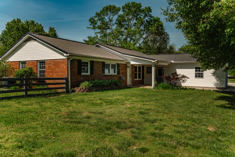 15 Slagle Lane Bronston KY 42518 (House For Sale) MLS 24007090