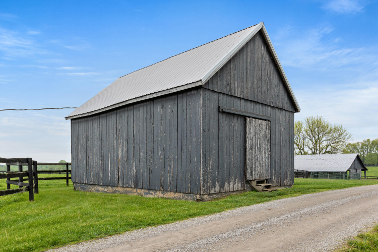 Listing Image 20