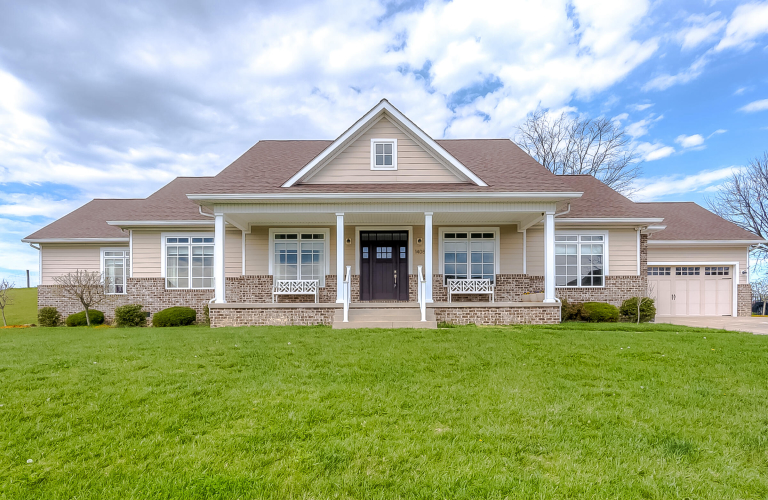 1408  Clubhouse Lane Mt Sterling, KY 40353 | MLS 24008571