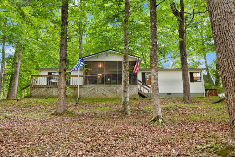 67  Scarebe Drive Russell Springs, KY 42642 | MLS 24009556