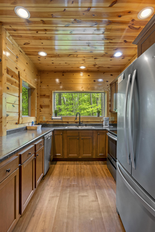 Listing Image 15