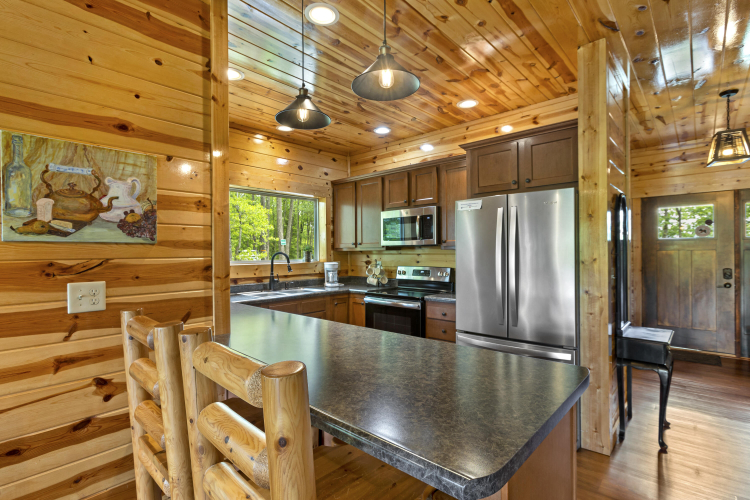 Listing Image 9