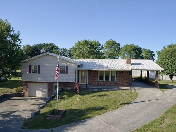 710 W Railroad Street Stanton, KY 40380 | MLS 24012313