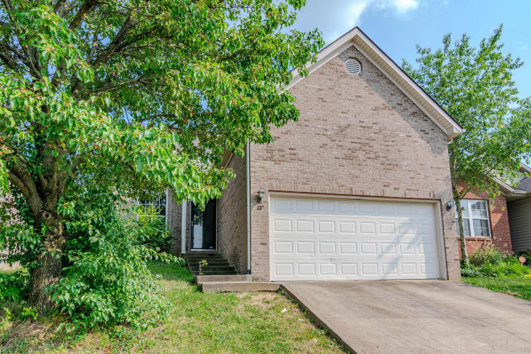 227  Baybrook Circle Nicholasville, KY 40356 | MLS 24012913