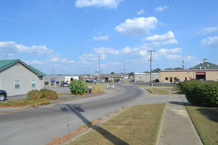 Listing Image 9