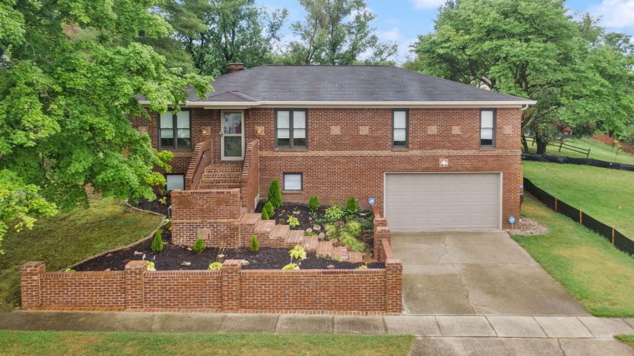 2104  Stedman Drive Lexington, KY 40514 | MLS 24015025