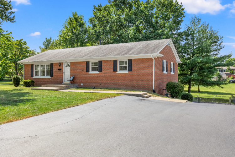 600  Seminole Trail Georgetown, KY 40324 | MLS 24015194