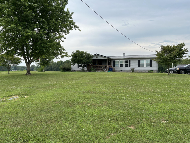 196  Alexander Spur Road Somerset, KY 42503 | MLS 24015755