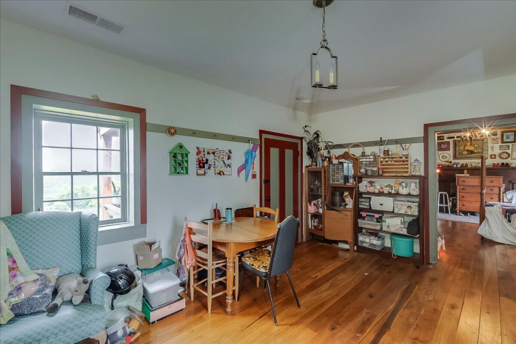 Listing Image 66