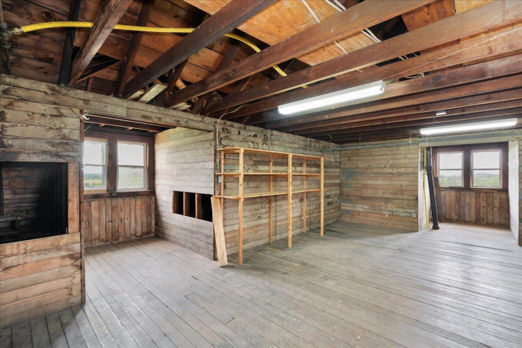 Listing Image 78