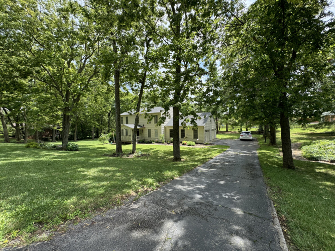 1068  Argyll Drive Danville, KY 40422 | MLS 24016305