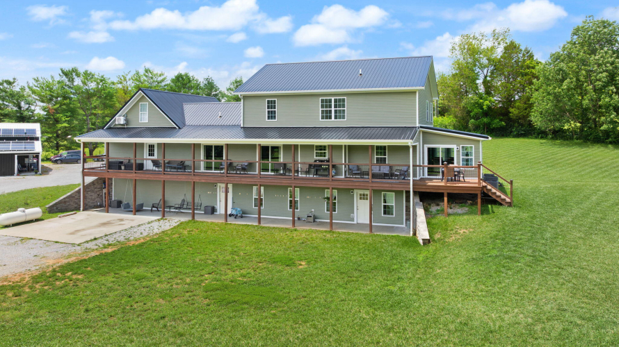 Listing Image 17