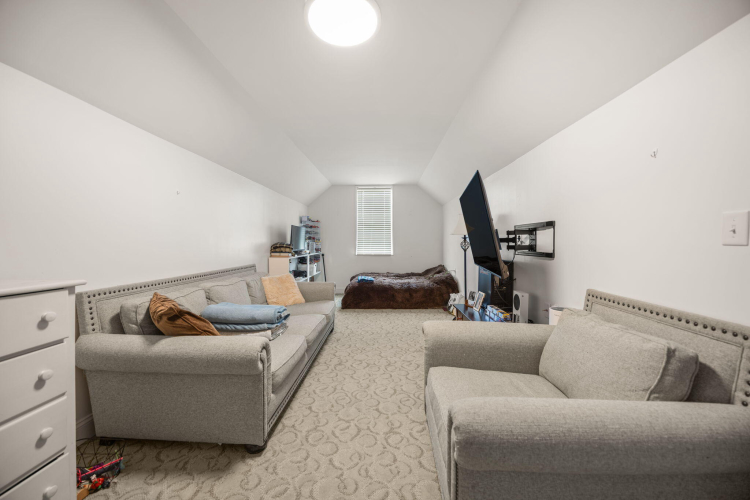 Listing Image 65