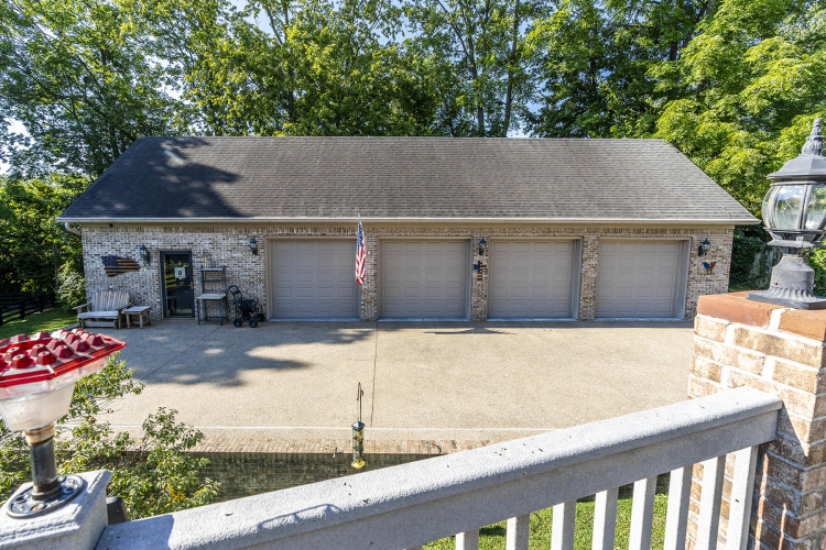 140  Lana Lane Winchester, KY 40391 | MLS 24017114