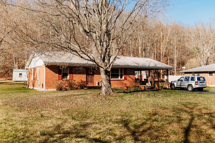 1057  KY-36  Frenchburg, KY 40322 | MLS 24017182