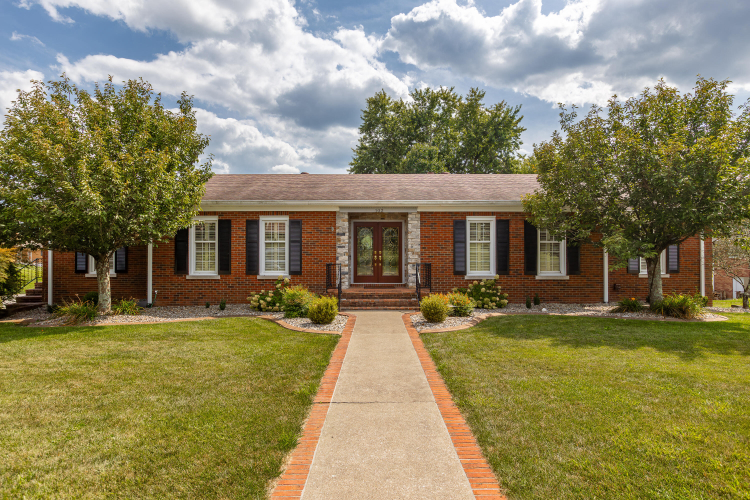 102  Dogwood Drive Lancaster, KY 40444 | MLS 24017307