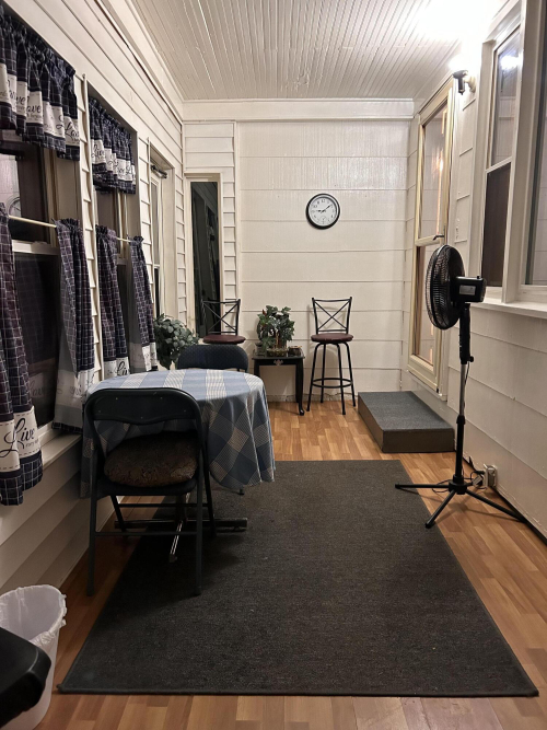 Listing Image 17