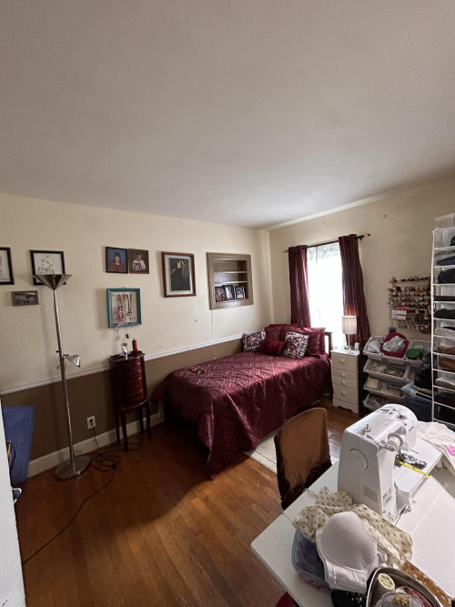 Listing Image 8