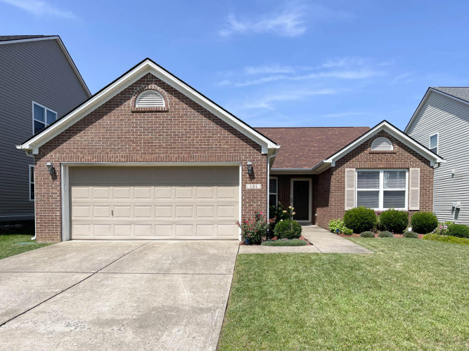 181  Acorn Falls Drive Lexington, KY 40509 | MLS 24017736